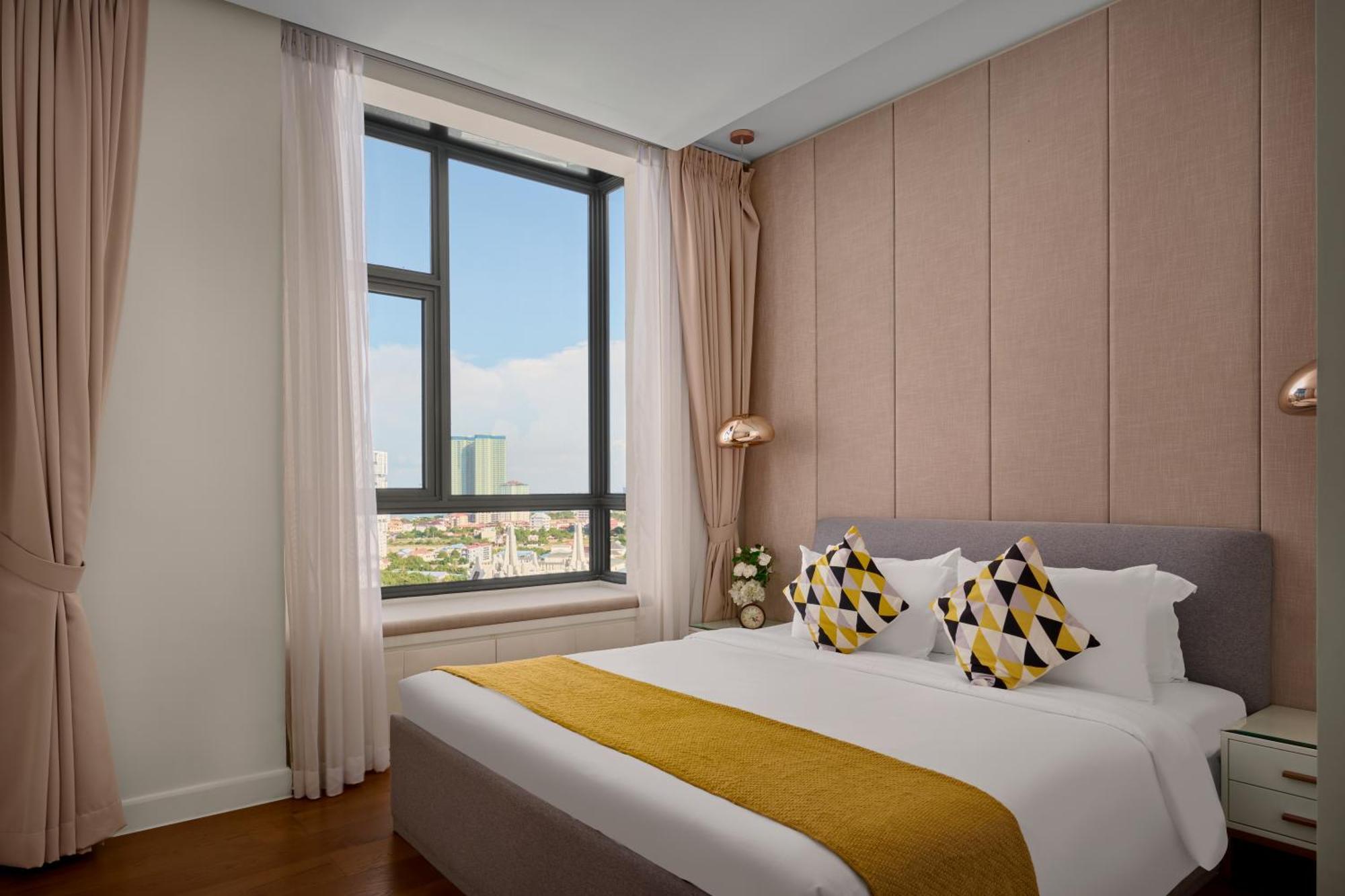 The Peninsula Phnom Penh Hotel Eksteriør billede
